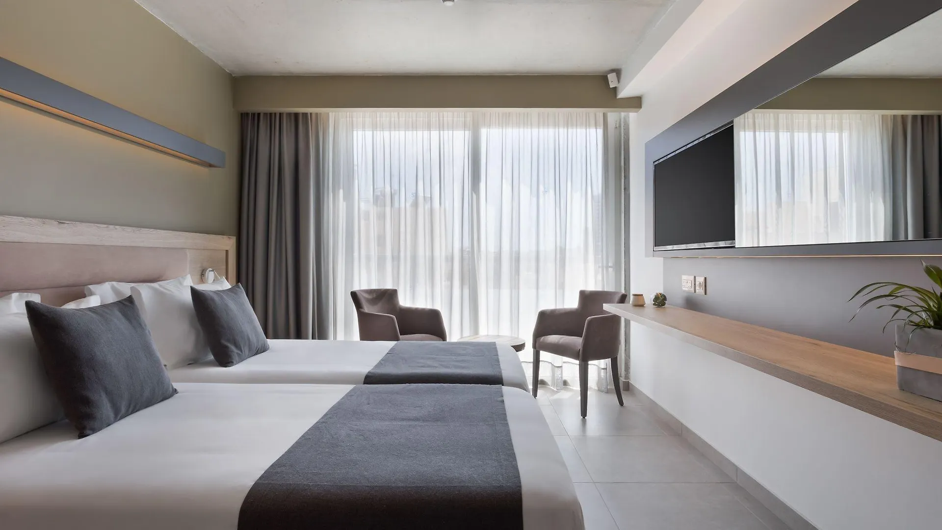 Azur Hotel By St Hotels Gzira 3*,